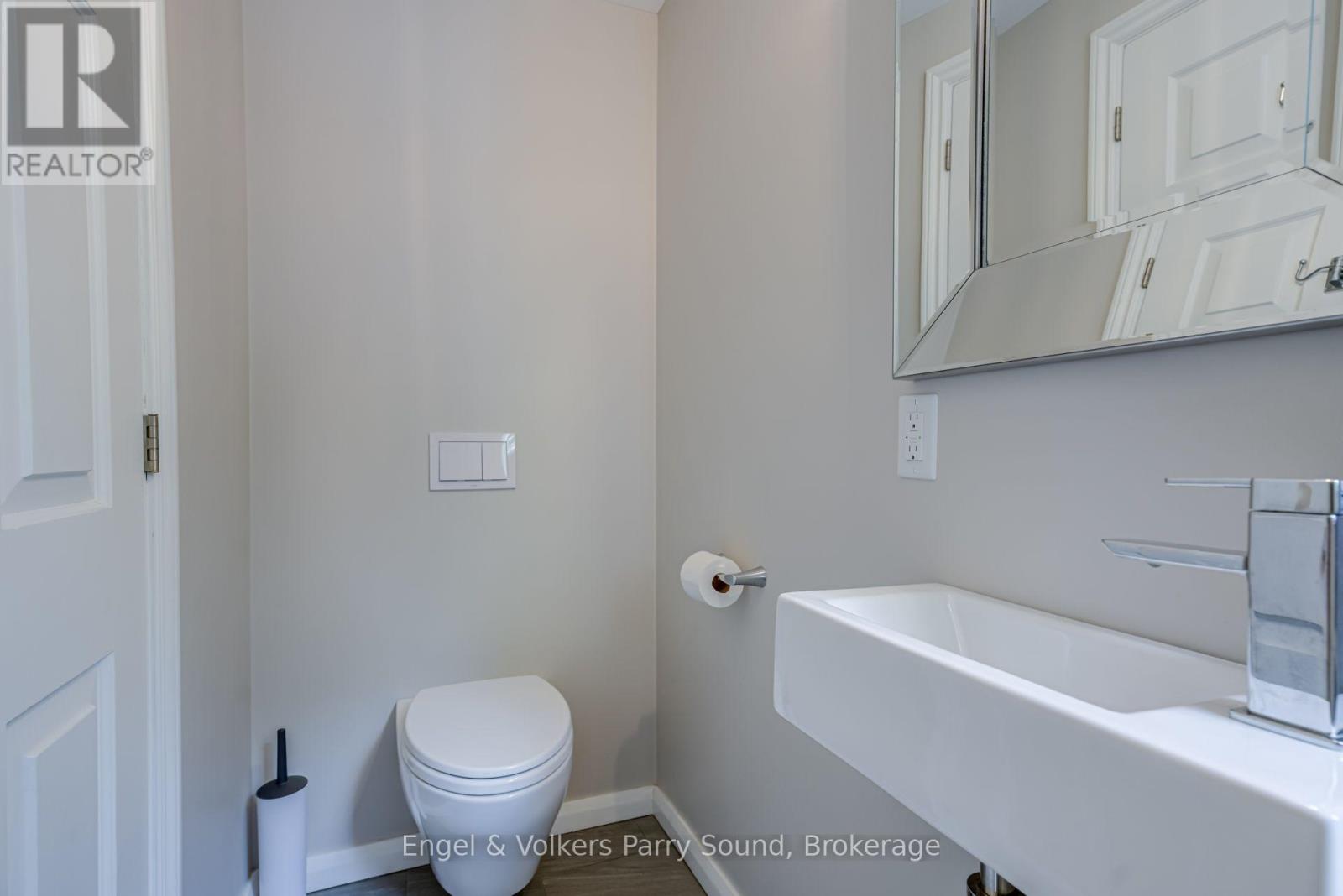 9 SAWDUST BAY ROAD N - 23