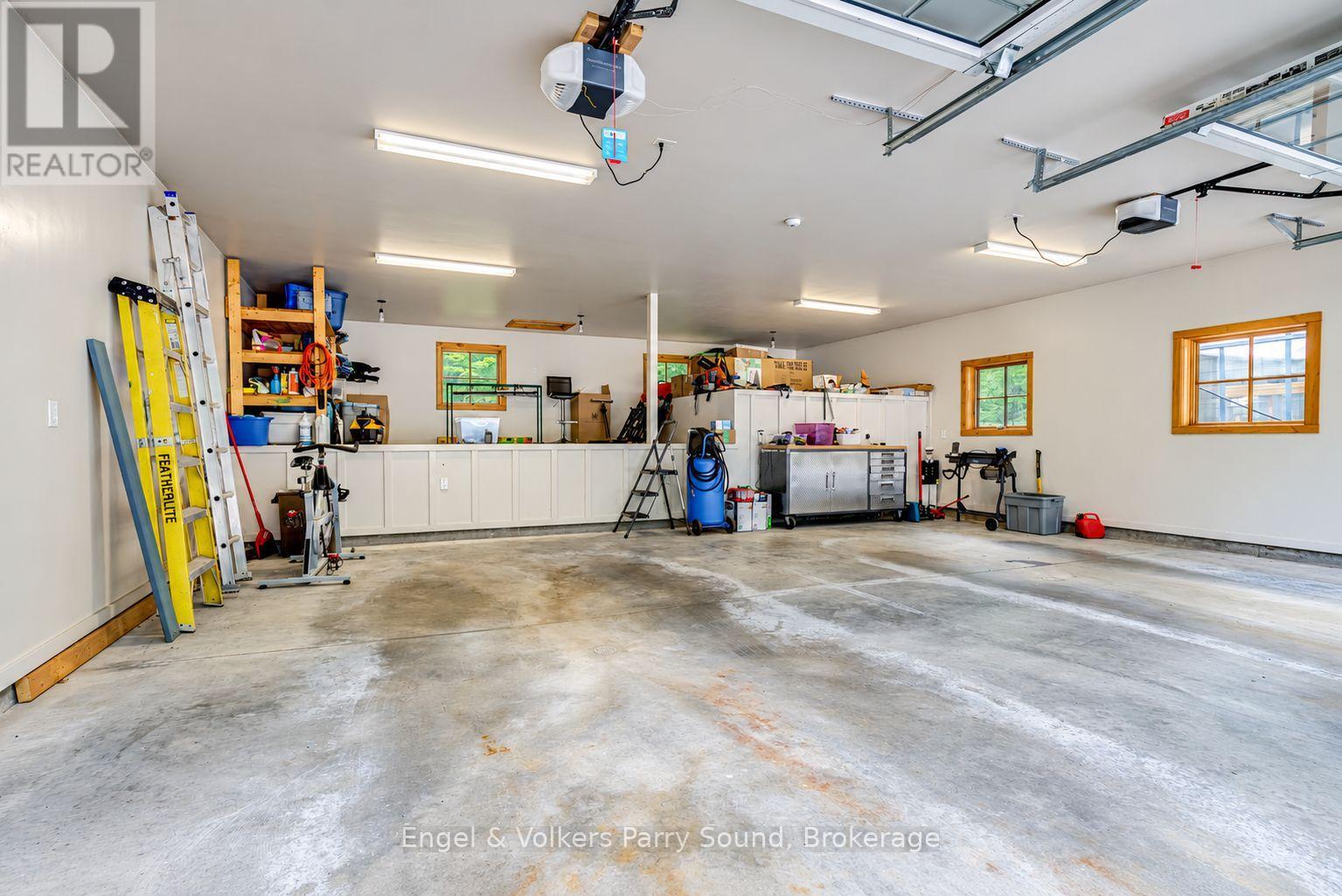 9 SAWDUST BAY ROAD N - 42
