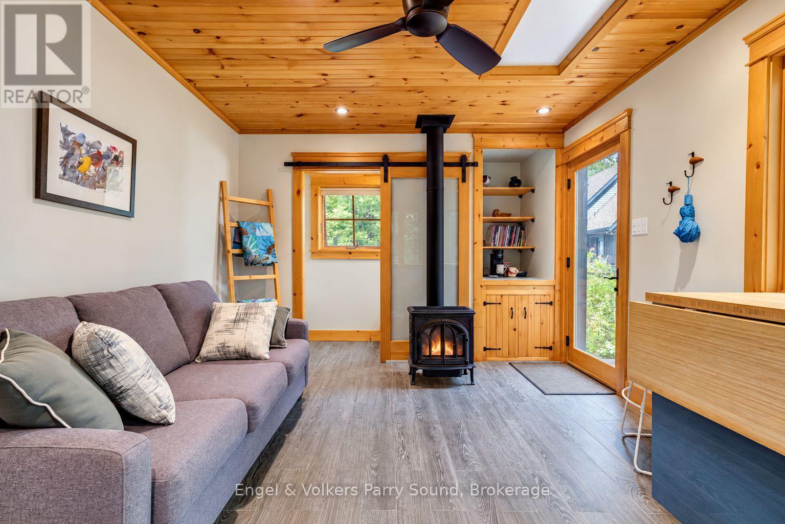 9 SAWDUST BAY ROAD N - Image 45