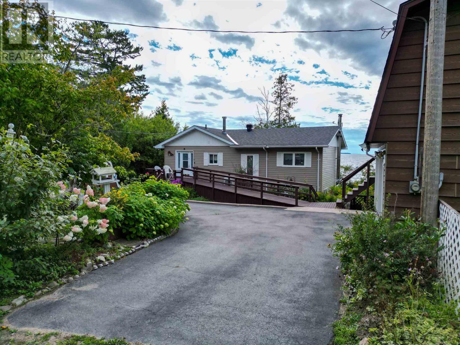 345 Dead End RD, Goulais River — photo 2