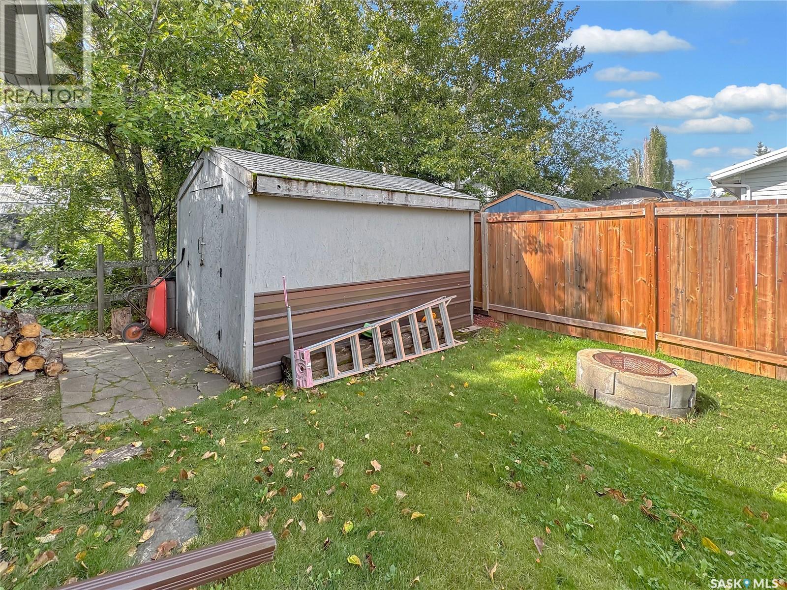 303 Corrigal CRESCENT - Image 24