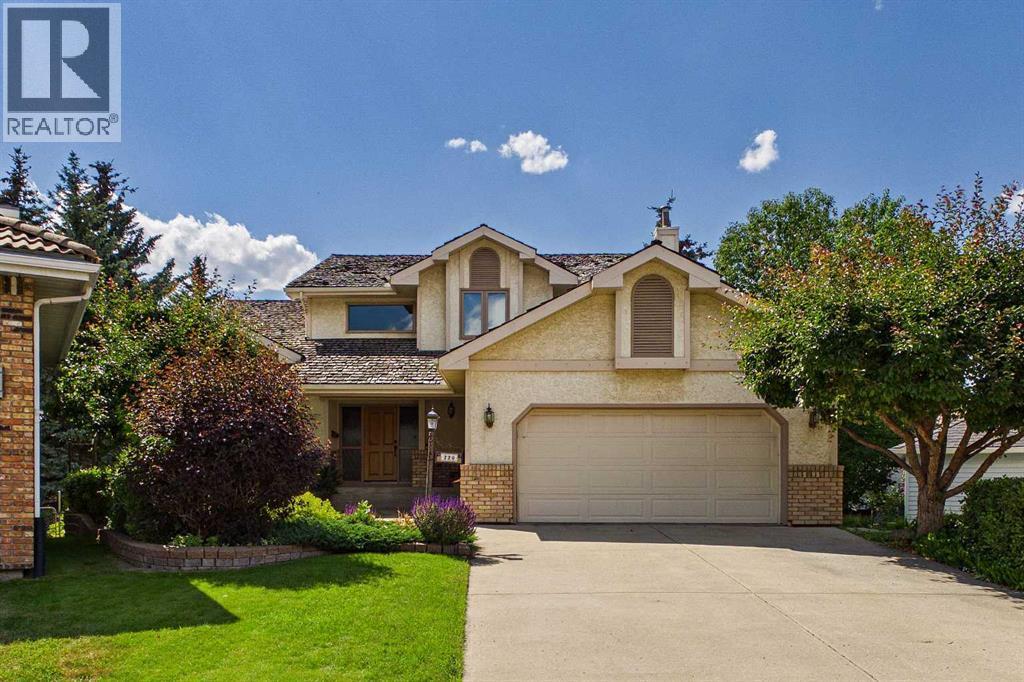 220 Varsity Estates Terrace NW - 1