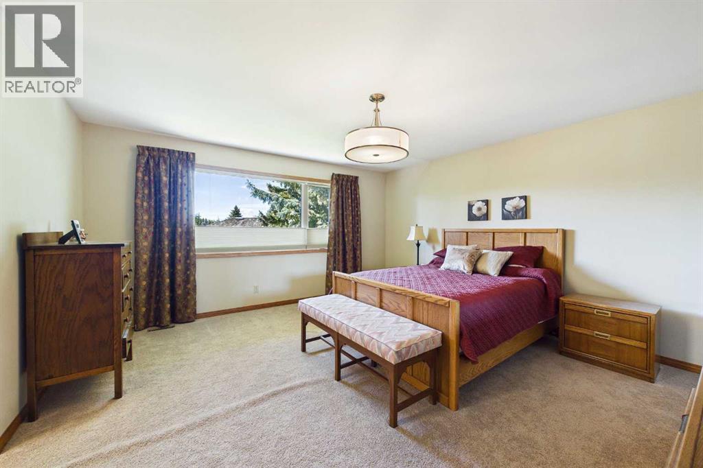 220 Varsity Estates Terrace NW - Image 25