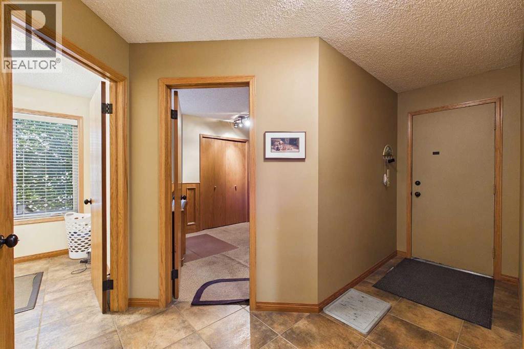 220 Varsity Estates Terrace NW - Image 21