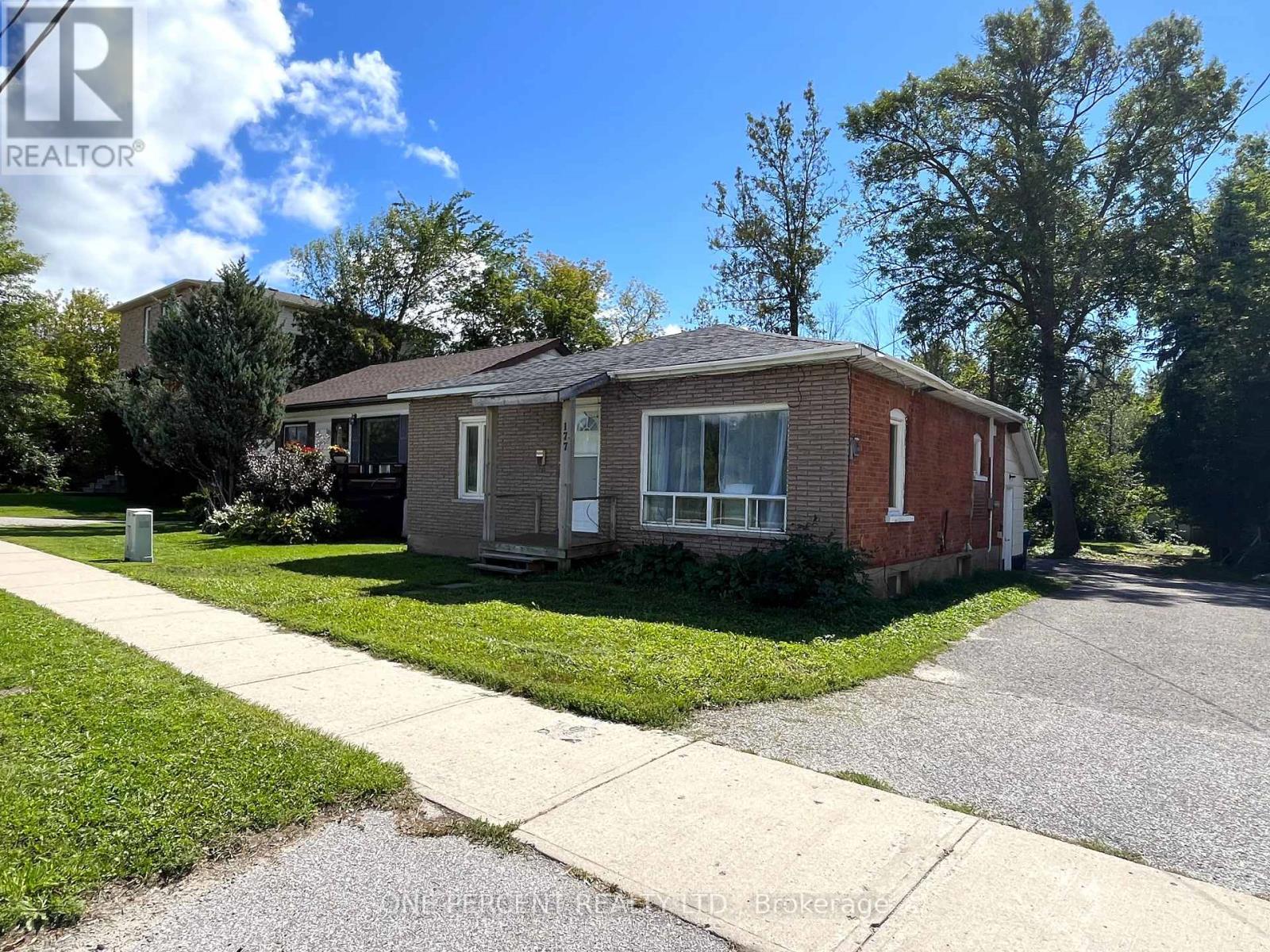 177 Atherley Road, Orillia, Ontario, L3V8A9, Orillia, Ontario — photo 2 of 5