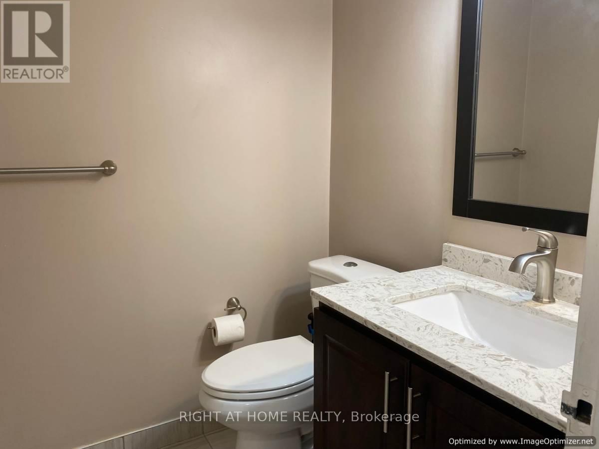#302 25 AGNES STREET - 9