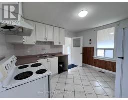 Bathroom - 125 Broadway Avenue, Hamilton, ON L8S2W2 Photo 10