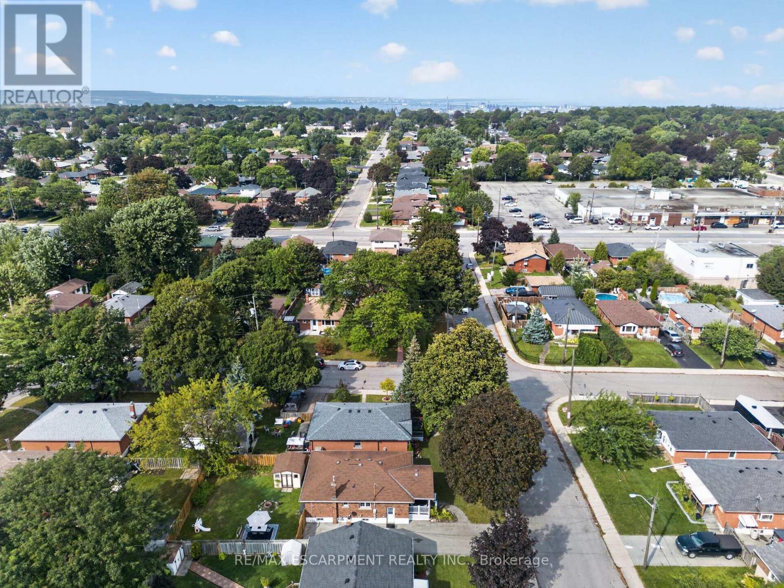 24 CASTLEFIELD DRIVE - Image 34