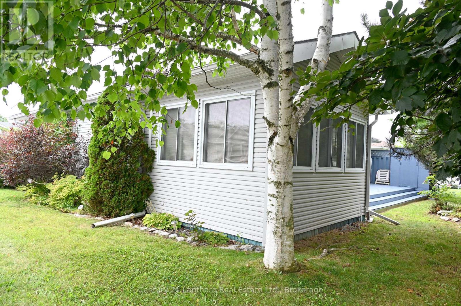 1 REYNOLDS PLACE N, Prince Edward County (Wellington) — photo 4