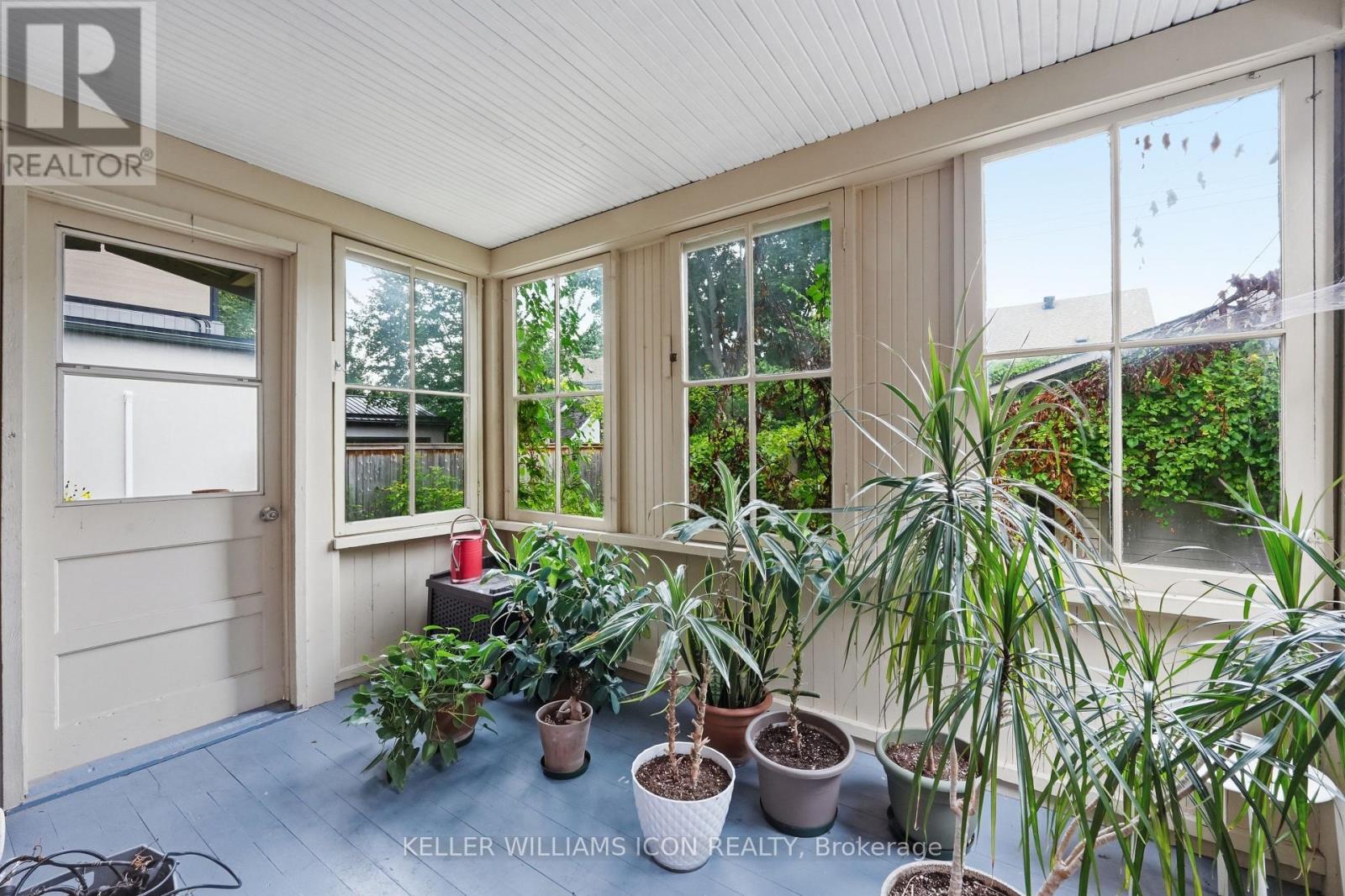 229 GLEBE AVENUE - 20