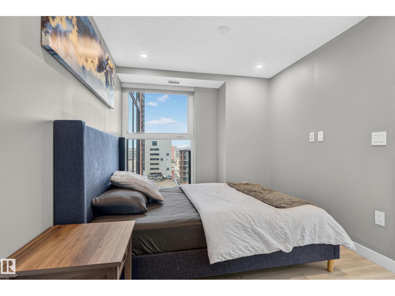 #1002 10180 103 ST NW - 9