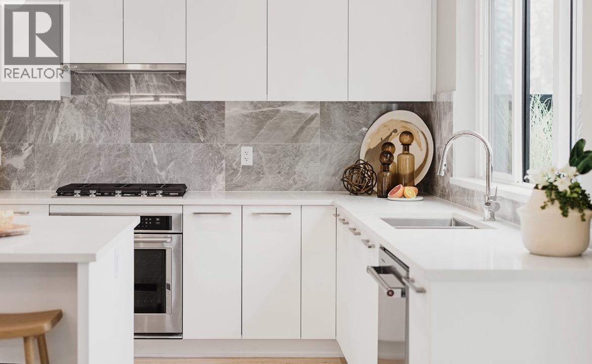 #1xx 1360 MITCHELL Street, Coquitlam, British Columbia, V3E0T7, Coquitlam, British Columbia — photo 2 of 5