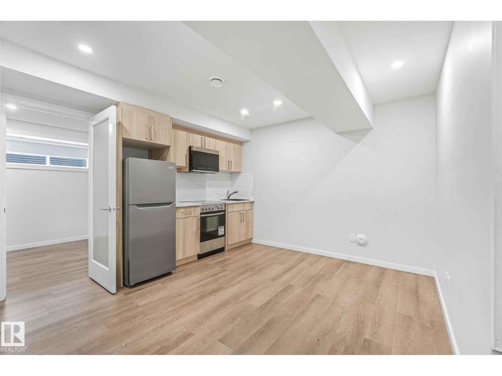 1710 GRAYDON HILL LINK LI SW - 42