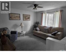 3pc Bathroom - 413 2nd Street N, Cabri, SK S0N0J0 Photo 11