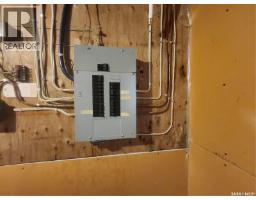 413 2nd Street N, Cabri, SK S0N0J0 Photo 27