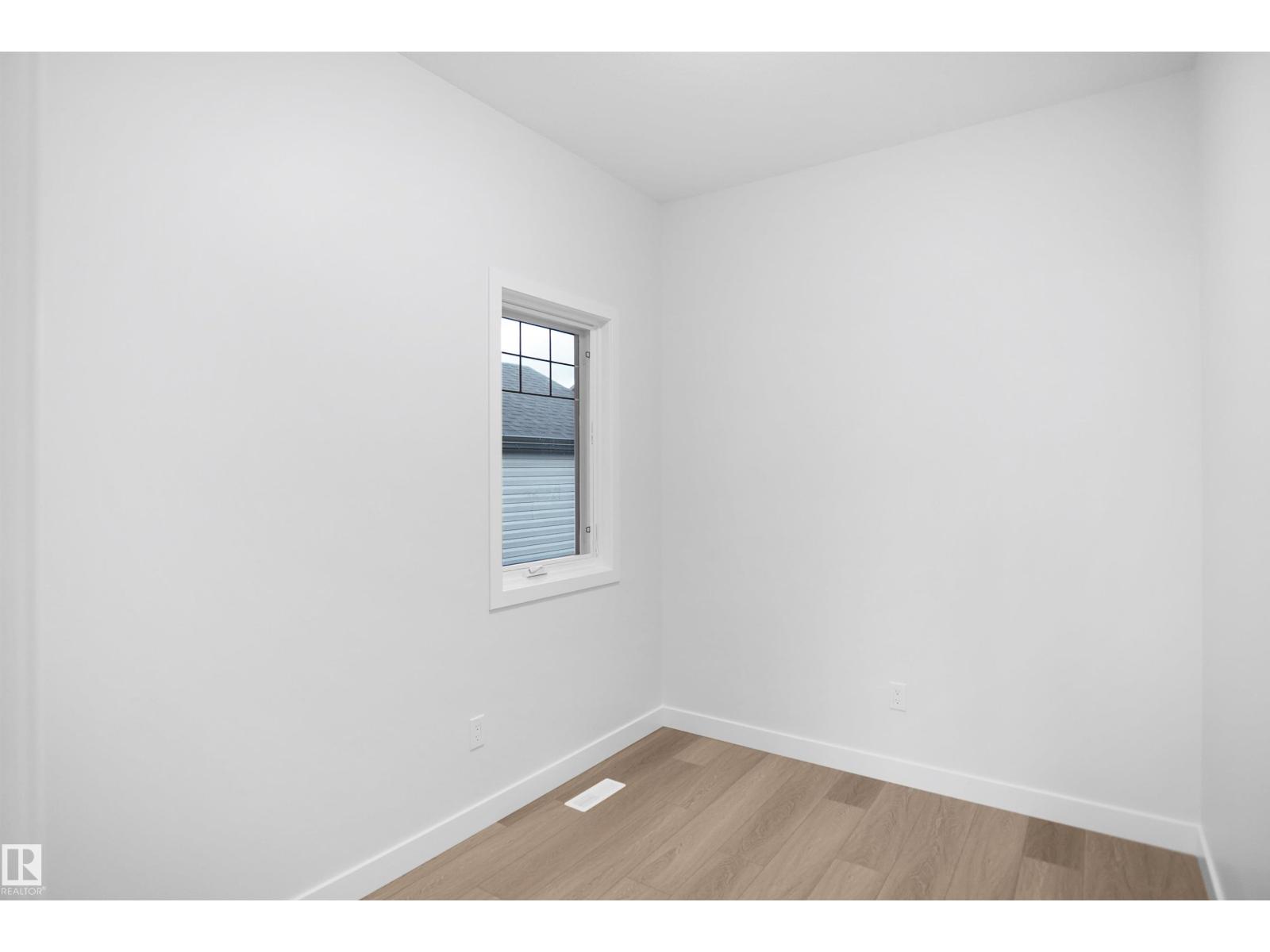 20932 16 Avenue NW, Stillwater — photo 18 of 30: Property photo