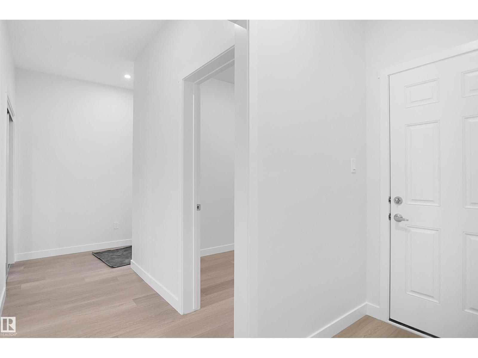 20932 16 Avenue NW, Stillwater — photo 17 of 30: Property photo