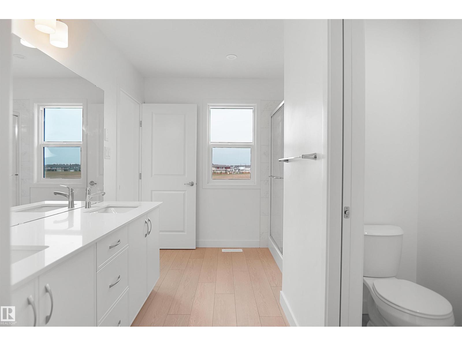 20916 16 AV NW - Image 25