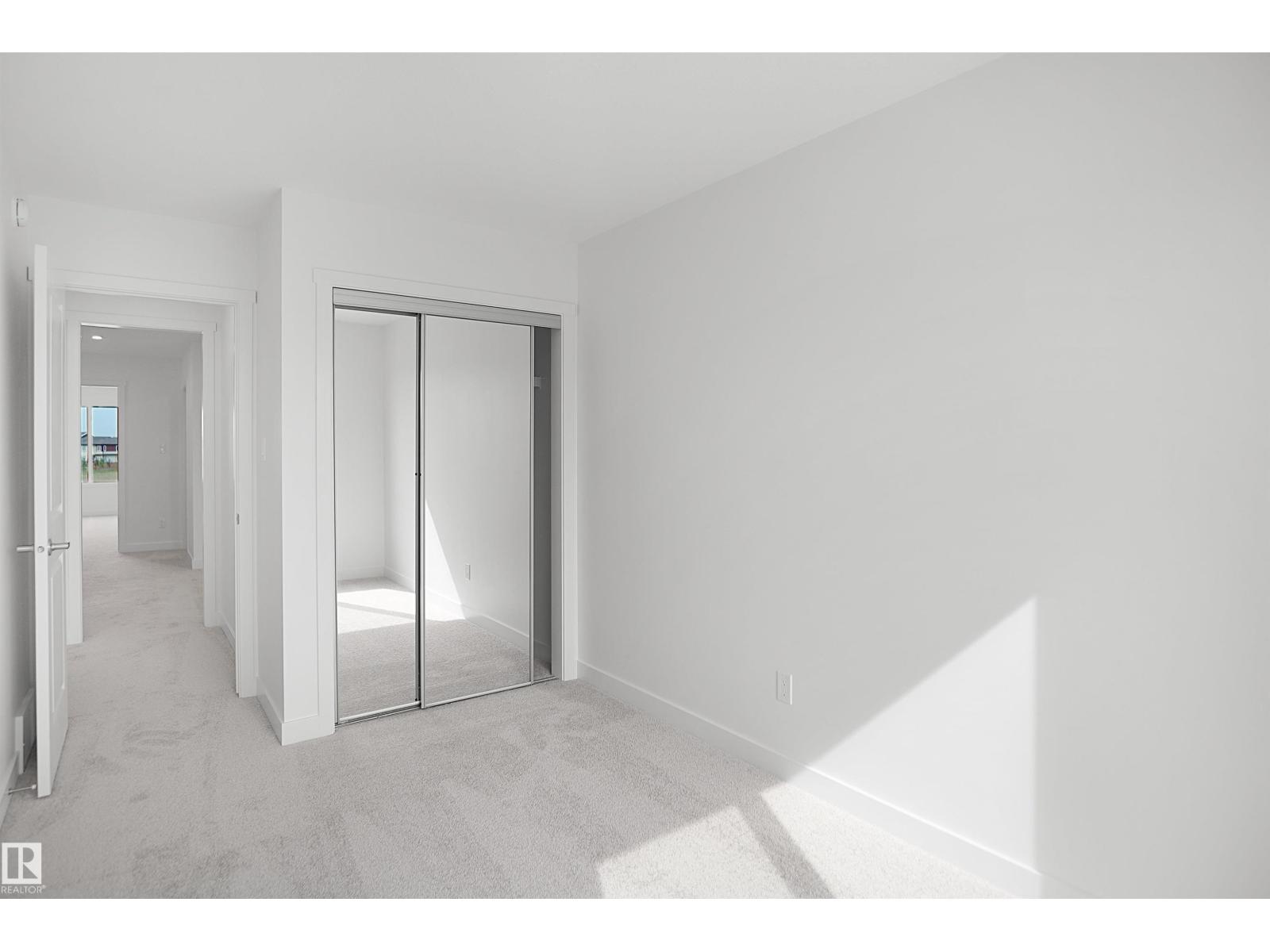 20916 16 AV NW - Image 32