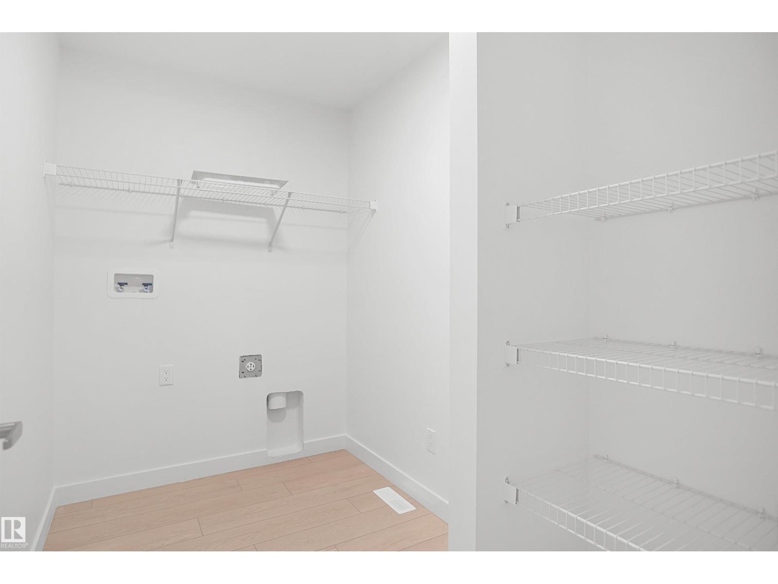 20916 16 AV NW - 33