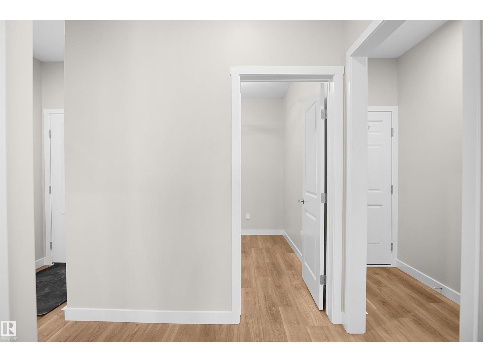 20924 16 Avenue NW, Stillwater — photo 16 of 30: Property photo