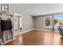 Living room - 1161 Haist Street, Pelham, ON L0S1E2 Photo 8