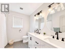 A - 340 Nelson Street, Kincardine, ON N2Z1X7 Photo 8