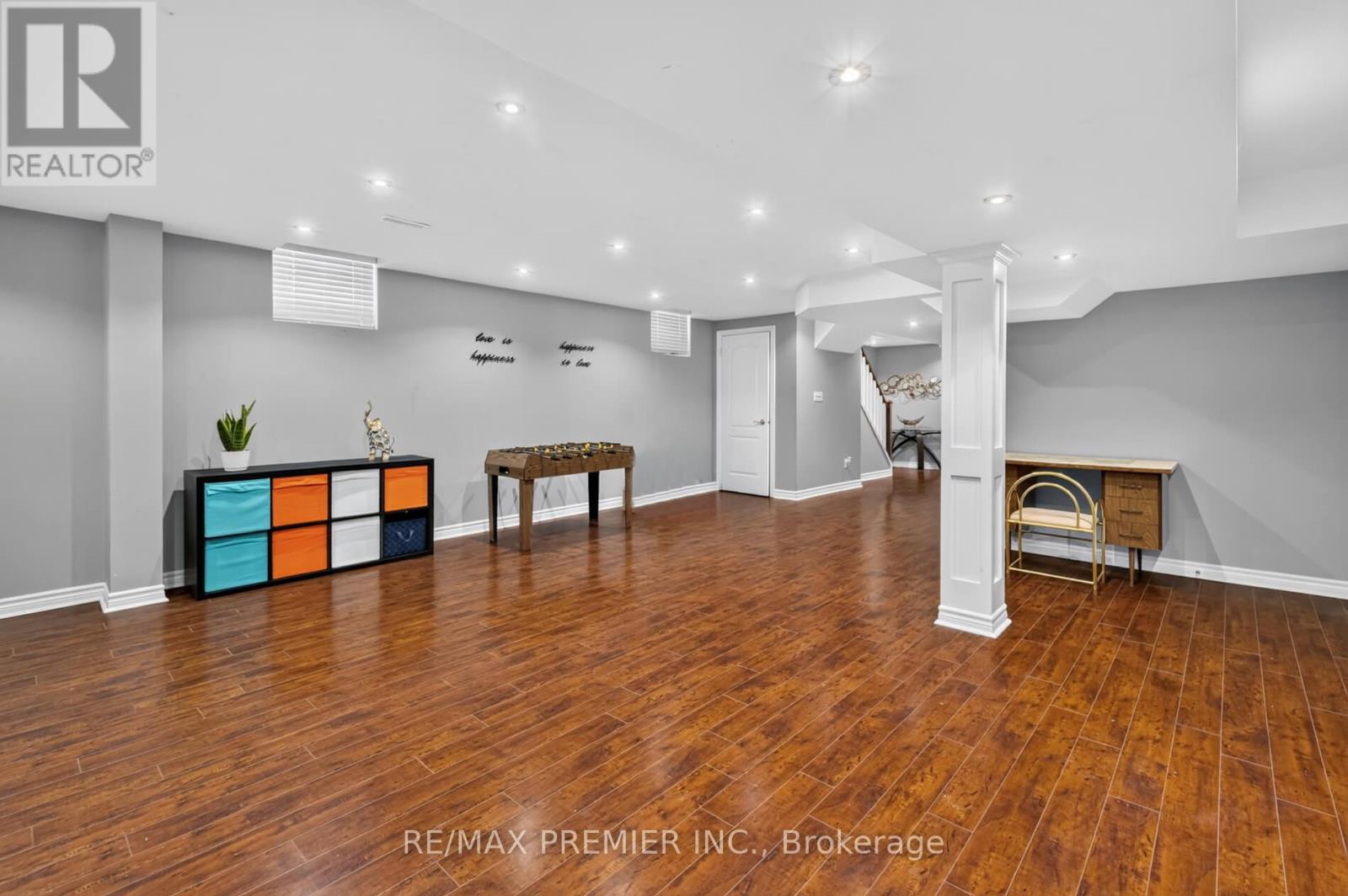 19 TIMBERWOLF ROAD - 35