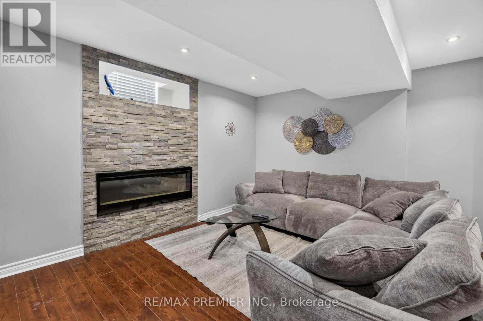 19 TIMBERWOLF ROAD - Image 39