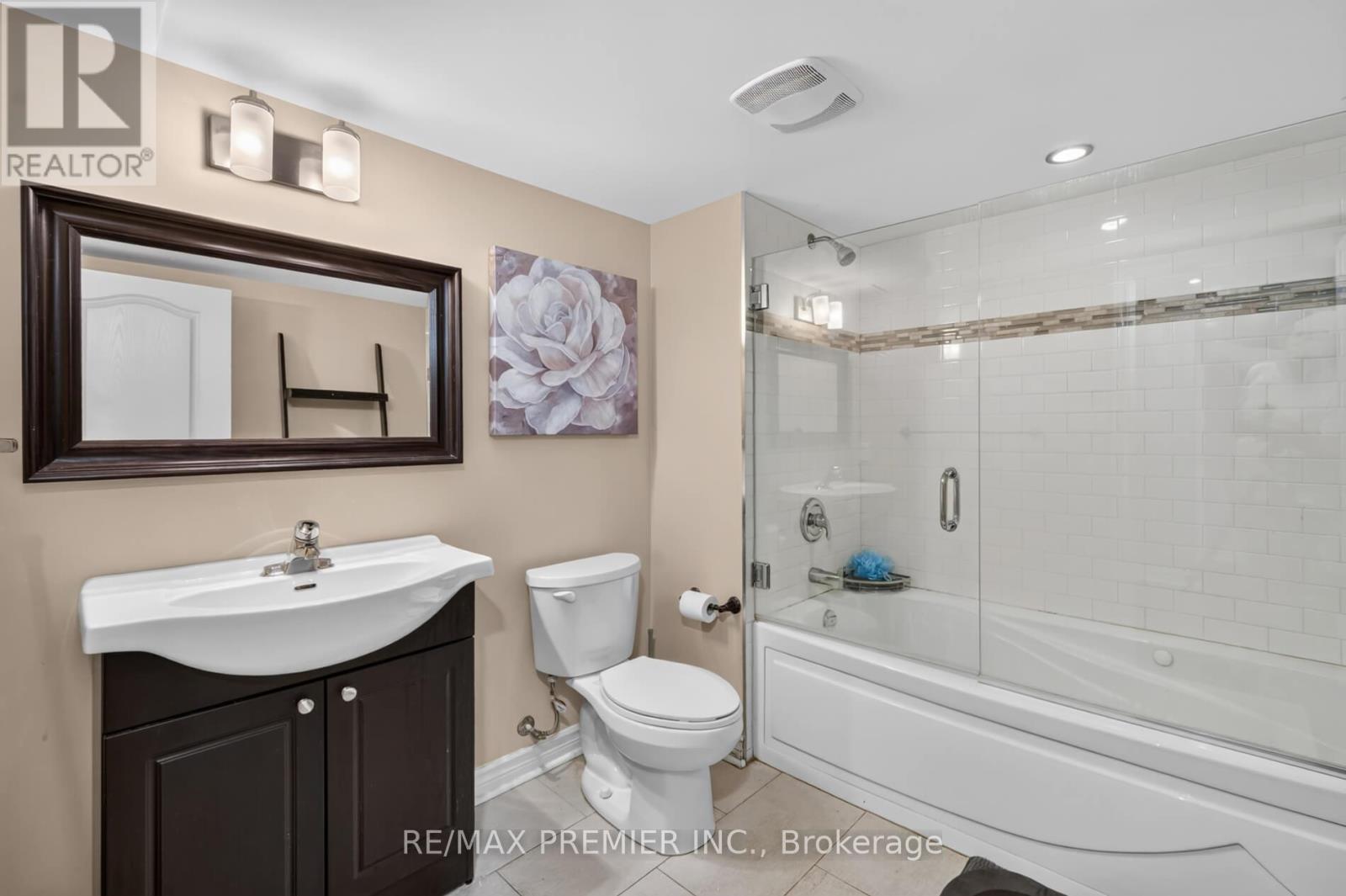 19 TIMBERWOLF ROAD - 42