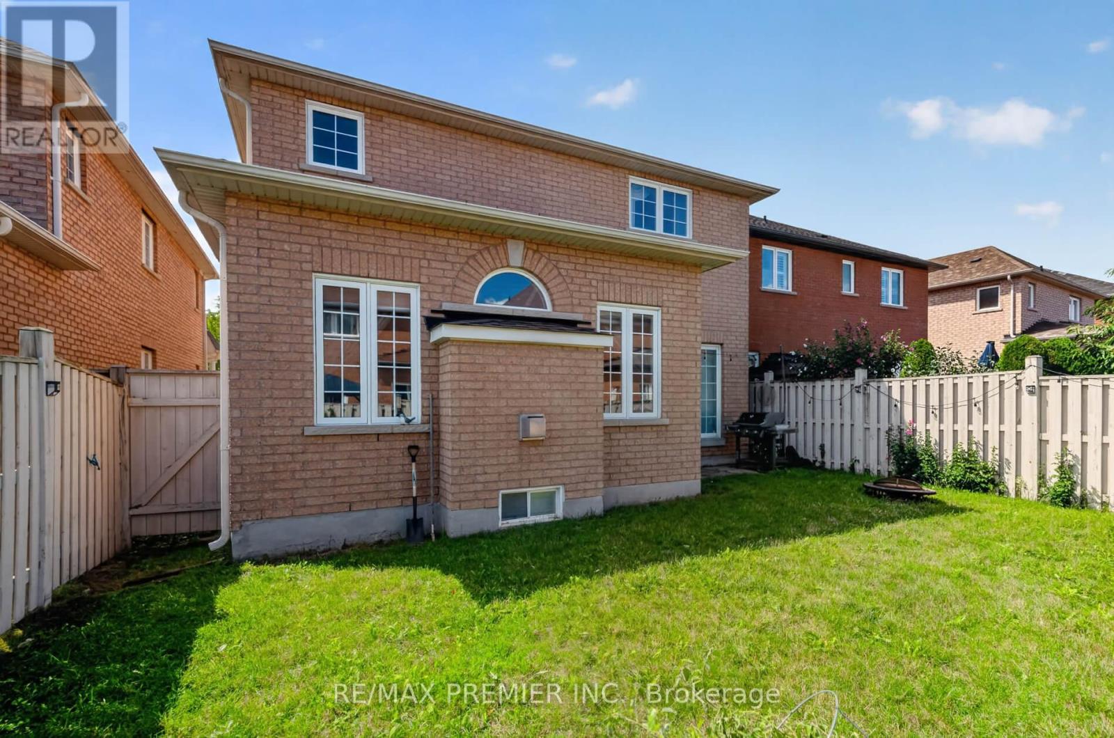 19 TIMBERWOLF ROAD - Image 45