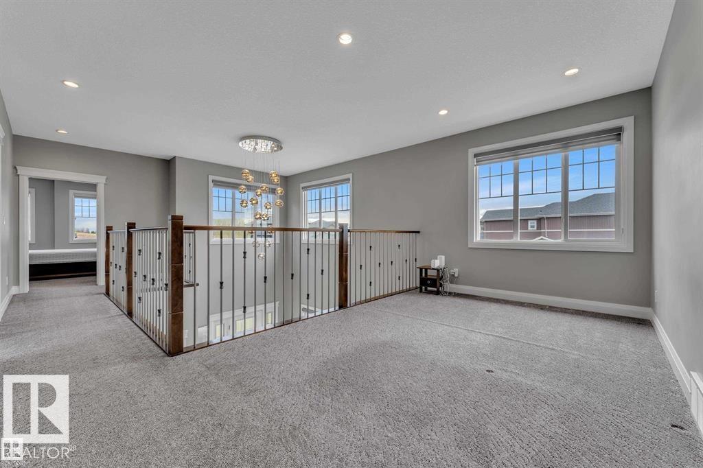 4902 38 ST - Image 21