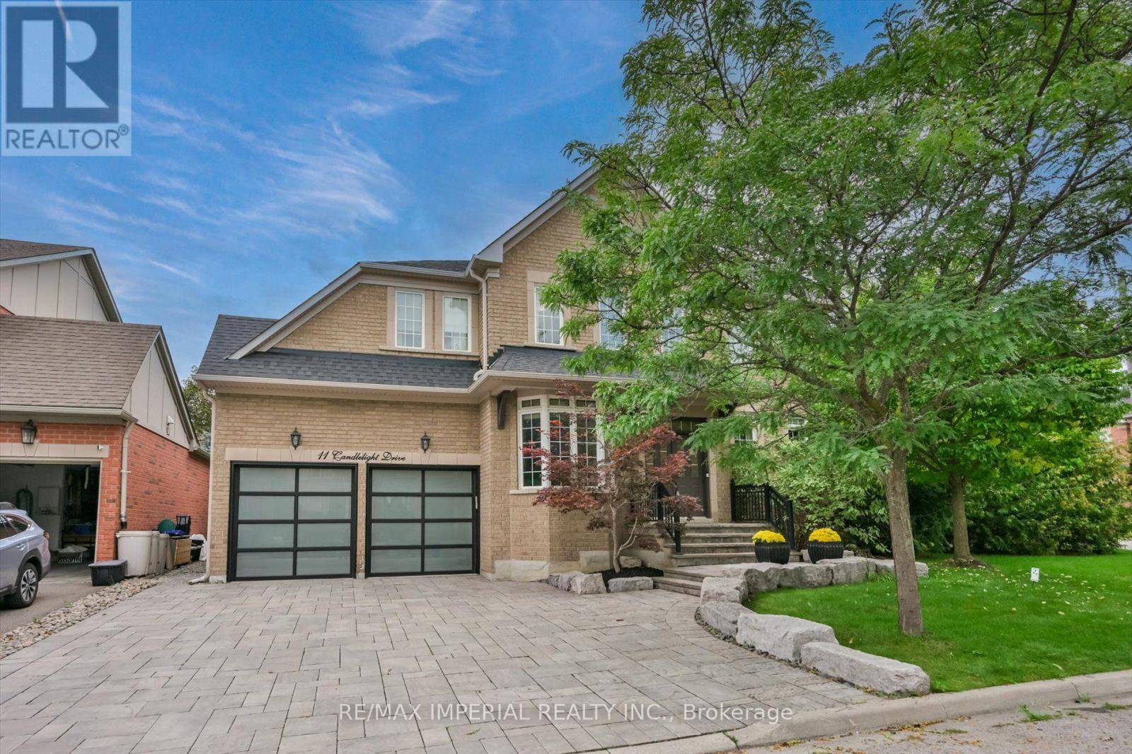 Listing photo of 11 CANDLELIGHT DRIVE