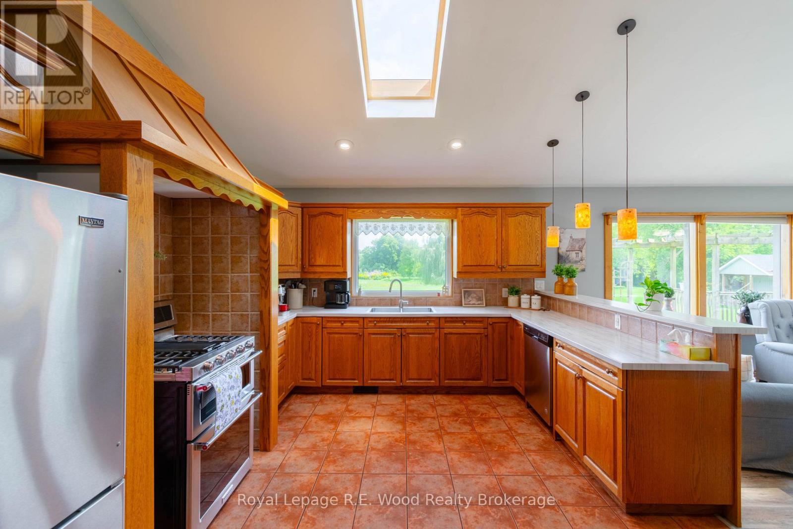 325834 NORWICH ROAD - 12