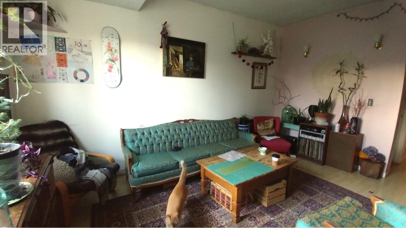 3 Bed, 2 Bath House for Rent in Vancouver – 417 E 17 AVENUE, Vancouver – MLS# R3161878 - Image 17