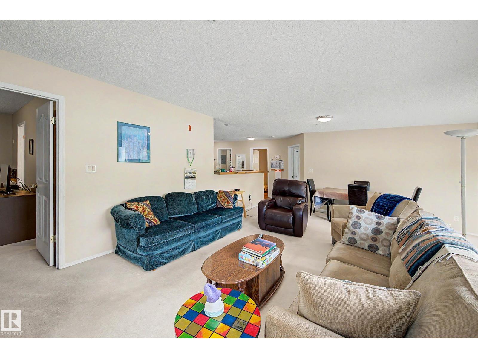#206 10 IRONWOOD - 13