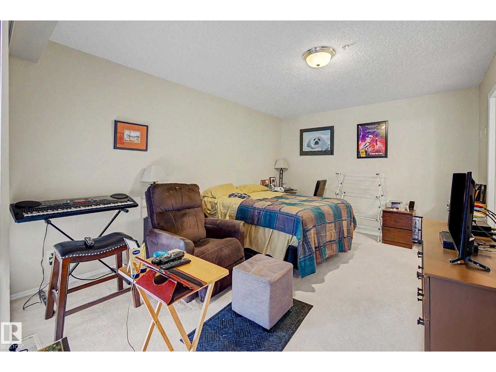 #206 10 IRONWOOD - 19
