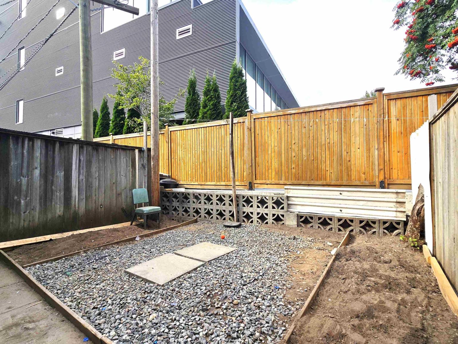#11 2048 MCCALLUM Road, Abbotsford, British Columbia, V2S3N4, Abbotsford, British Columbia — photo 5 of 5