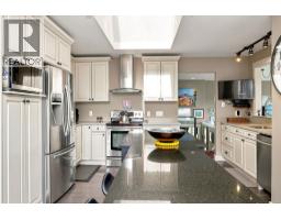 491 Woodland Avenue, Gibsons, BC V0N1V1 Photo 12