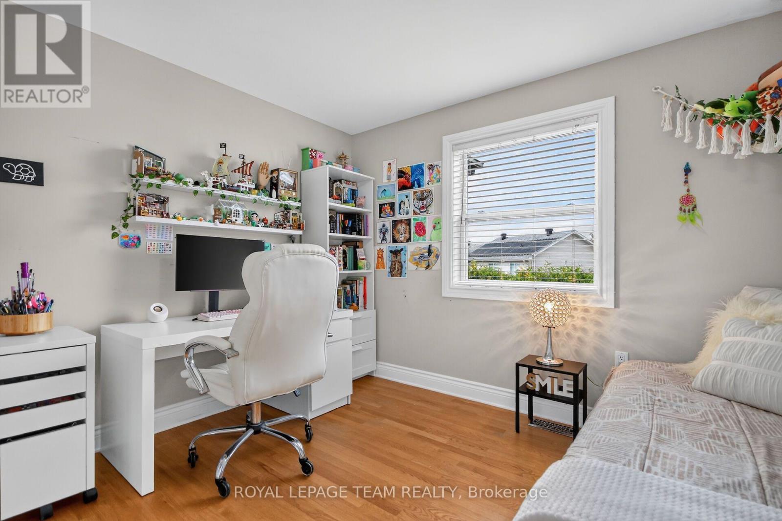 253 BERRIGAN DRIVE - 26