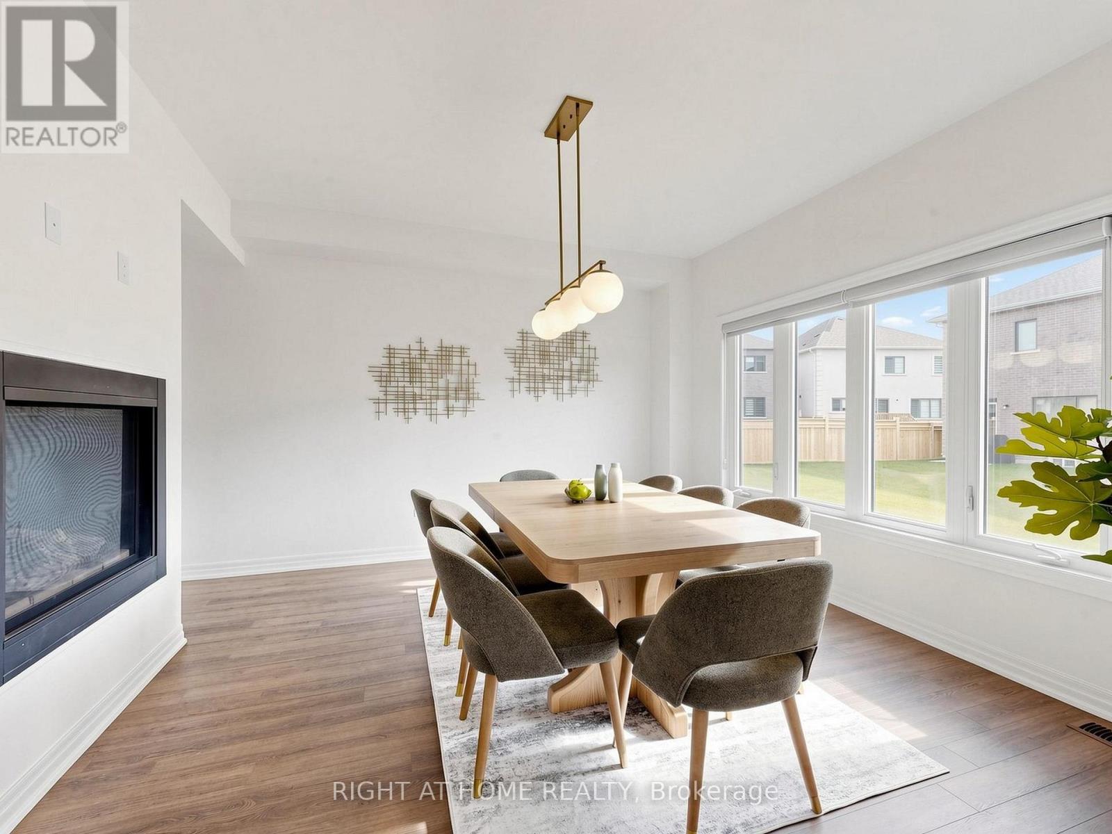 10 GEORGE ELLIS DRIVE - 13