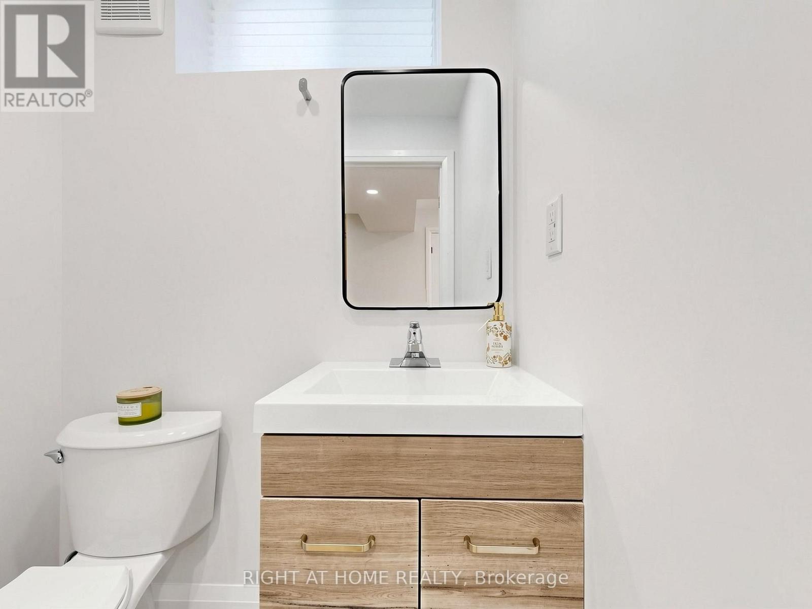 10 GEORGE ELLIS DRIVE - Image 42