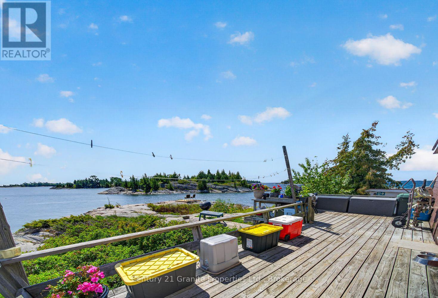 1 369C ISLAND - 8