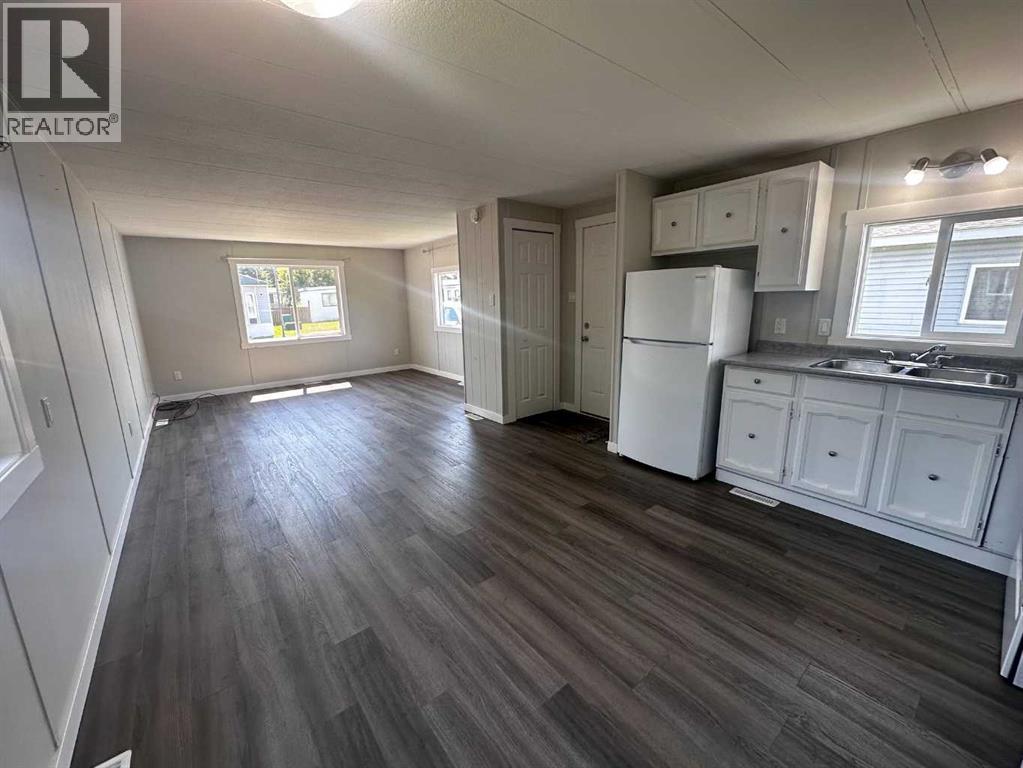 Listing photo – 229, 5344 76 Street, Red Deer