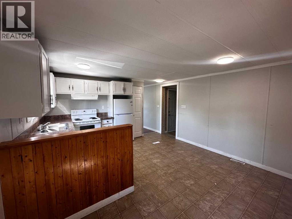 Listing photo – 212, 5344 76 Street, Red Deer