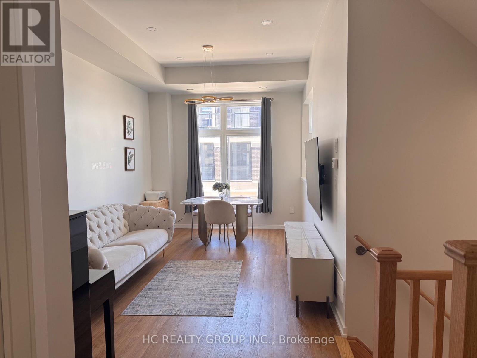 58 PANTHEON LANE - 7