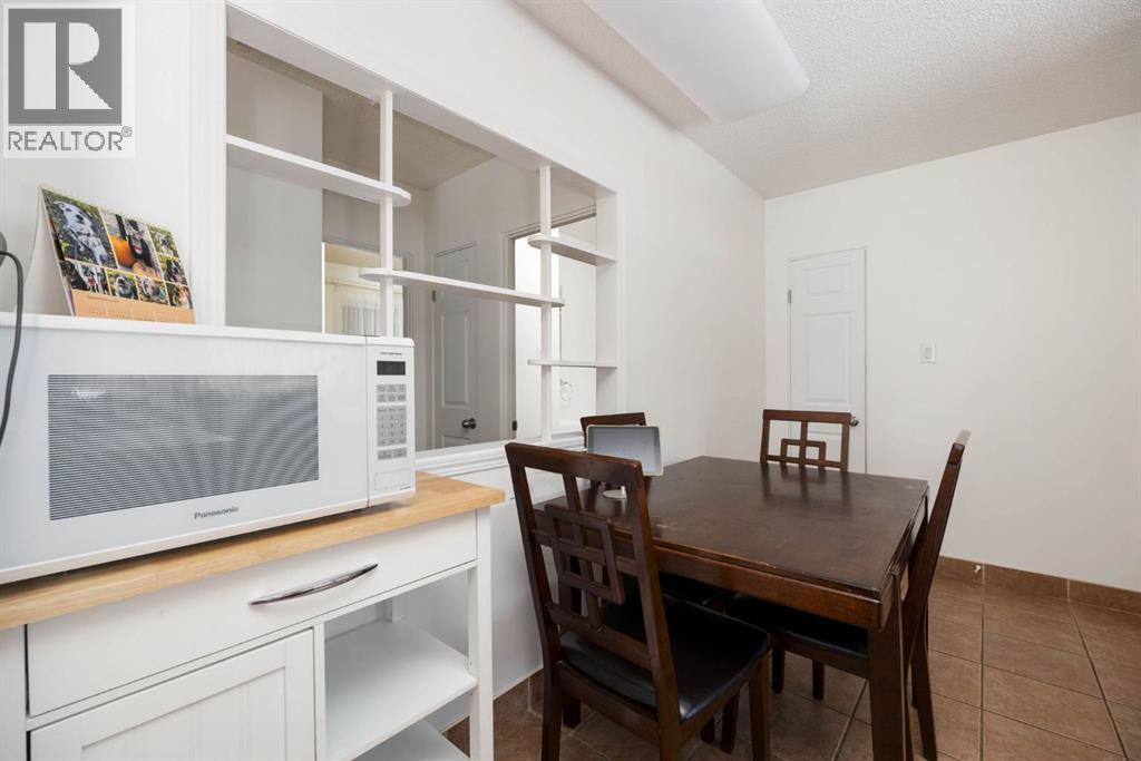 2 Blair Crescent - 6