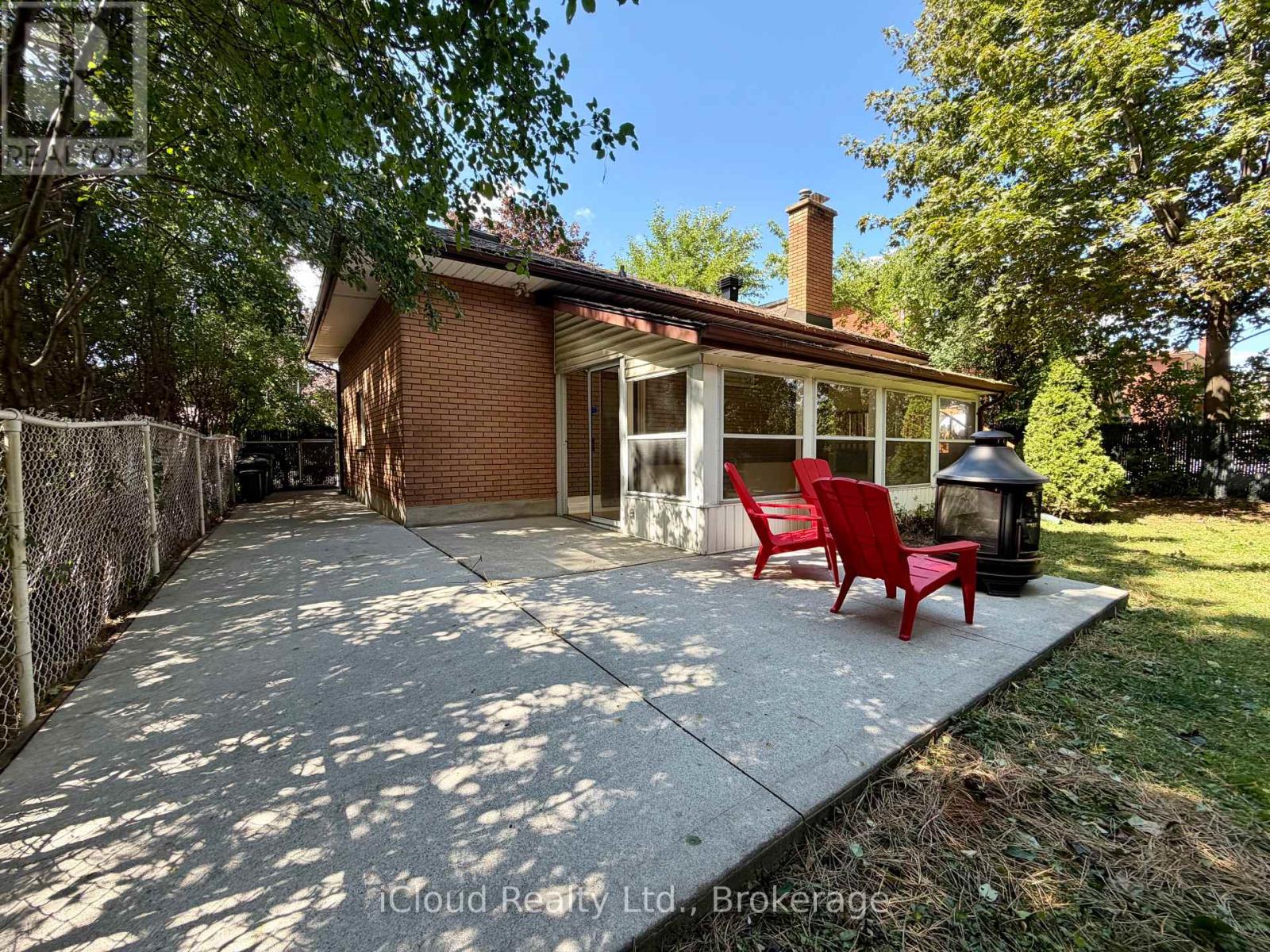 119 DIXON STREET - 30