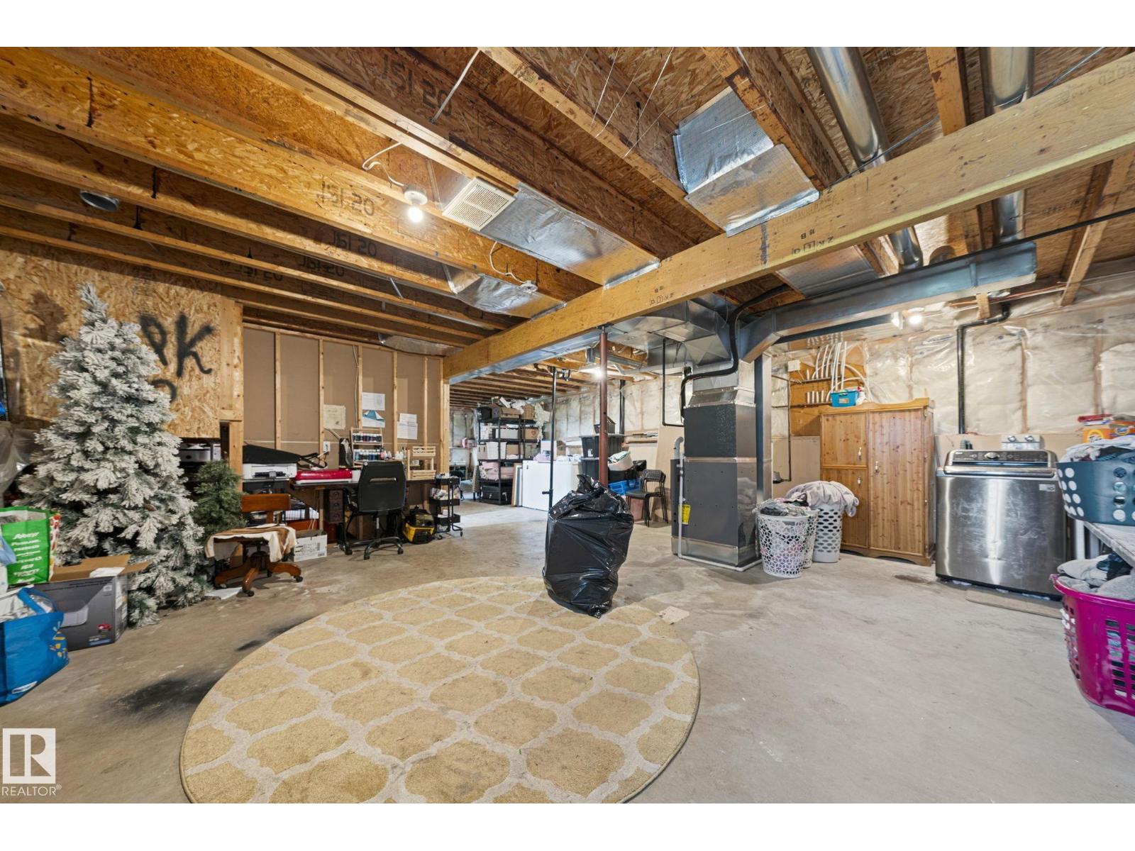 34 SPRUCE MEADOW LN - Image 23