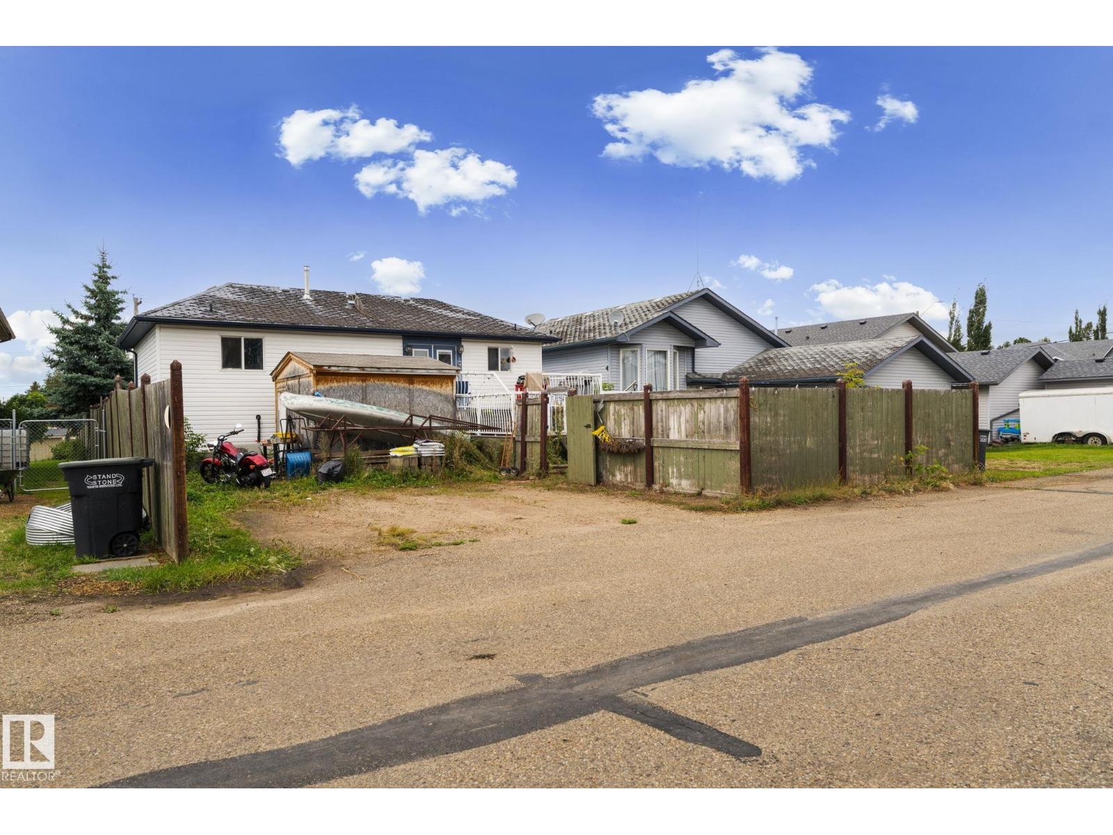34 SPRUCE MEADOW LN - Image 30